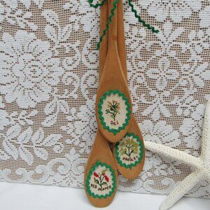 Vintage Country Kitchen Embroidered Farmhouse Spoons Decor Pepper Dill Parsley